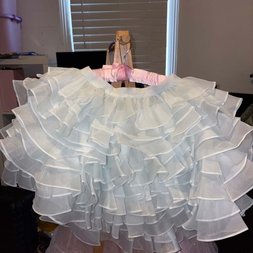 Selkie ruffle skirt